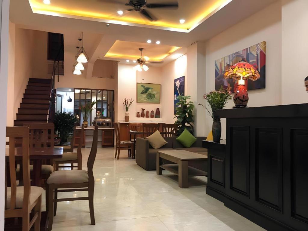 Old Quarter Family Hotel ฮานอย ภายนอก รูปภาพ